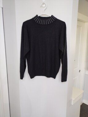 VINTAGE Tan Jay knit cowl neck with pearl beading around the neck
